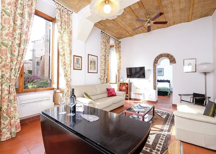 Trastevere Charming Retreat On Cobblestone Street Appartement Rome